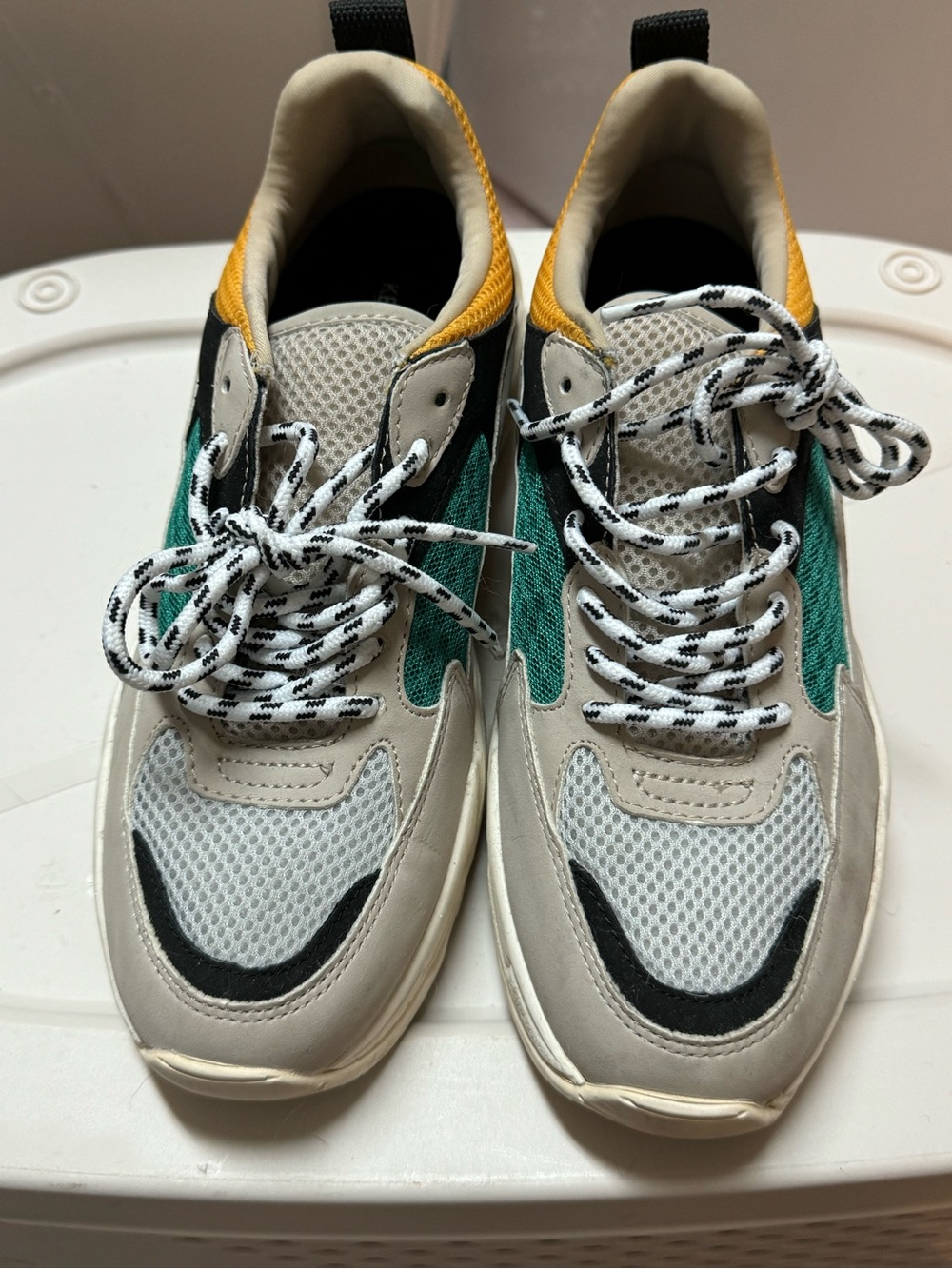 Kendall & Kylie Men's Sneakers in White, Teal, Black & Yellow